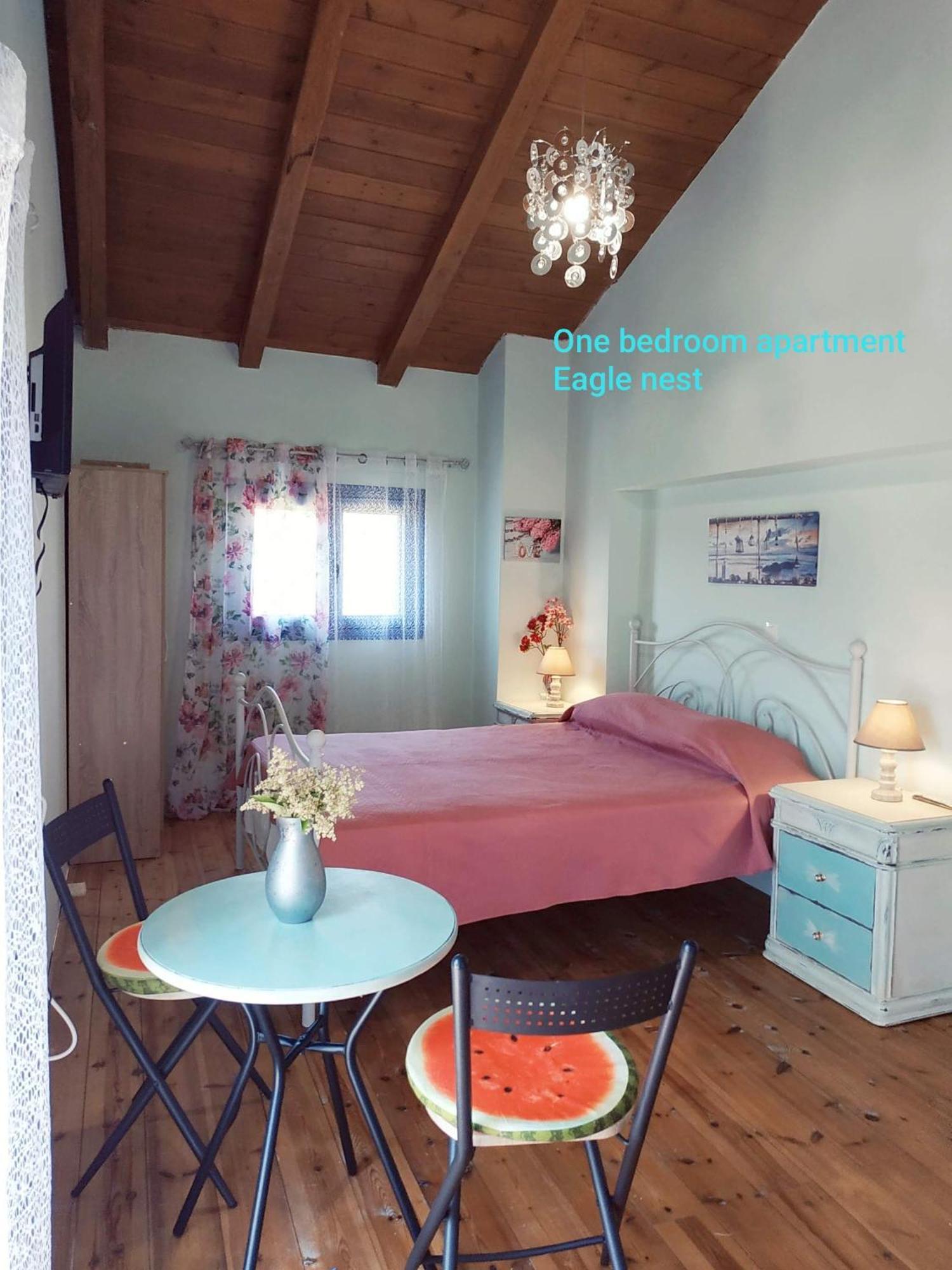 Maria Guesthouse Aliveri Eksteriør billede